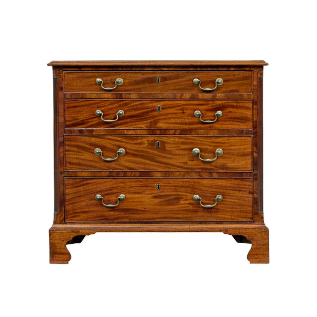 Antique Georgian Chest of Drawers, 1800 For Sale - Image 6 of 9