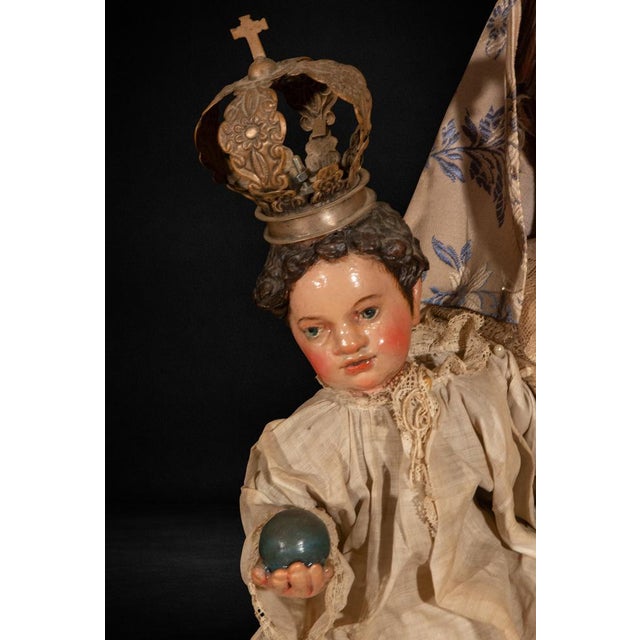 Baroque 17th Century Baroque Spanish Virgin and Child Figure with Silver Crown For Sale - Image 3 of 10