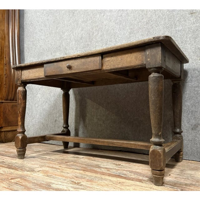Louis XIII Desk in Wood, 1700s For Sale - Image 4 of 6