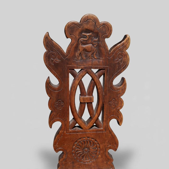 Neo-Renaissance Style Chairs in Carved Walnut, 1900s, Set of 6 For Sale - Image 11 of 18