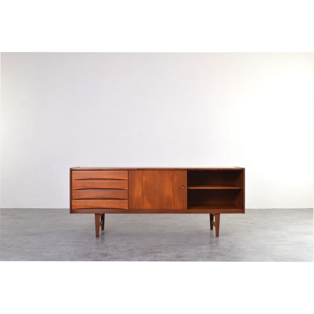 The Ulvö sideboard designed by Erik Wørts for IKEA is one of the more interesting examples of the company’s high-quality...