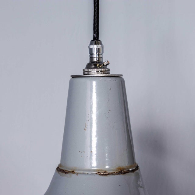 Textile Industrial Grey Benjamin Crysteel Enamelled Parabolic Lamps, 1950s, Set of 2 For Sale - Image 7 of 15