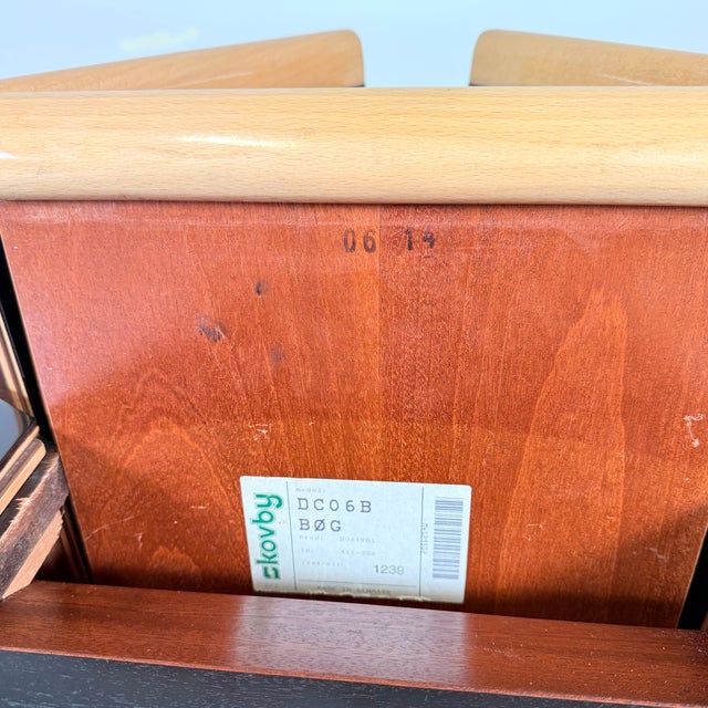 Japandi Postmodern DC06B Dining Table in Piano Black and Beech from Skovby, 1980s For Sale - Image 16 of 17