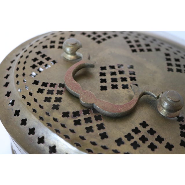 Mid 20th Century Vintage Large Oval Brass Cricket Box From India For Sale In Cincinnati - Image 6 of 8