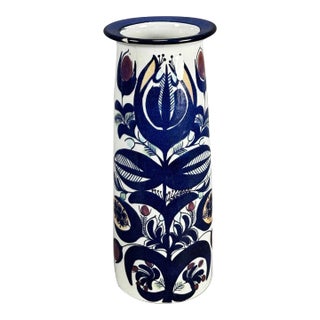 Vintage Mid-Century Modern 1967 Royal Copenhagen Berte Jessen Tenera Fajance Vase 207-2967 For Sale