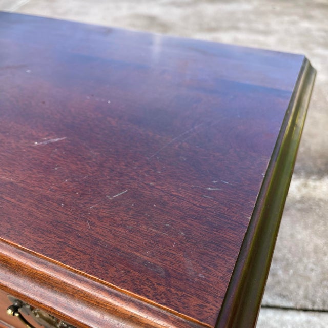 Chippendale Style Mahogany Three 3 Drawer Nighstands by Craftique, Mid 20th Century, a Pair For Sale In West Palm - Image 6 of 12