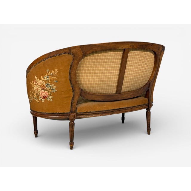 Louis XVI Style, Salon Suite, Tapestry, Walnut, France, 20th C. For Sale - Image 14 of 15