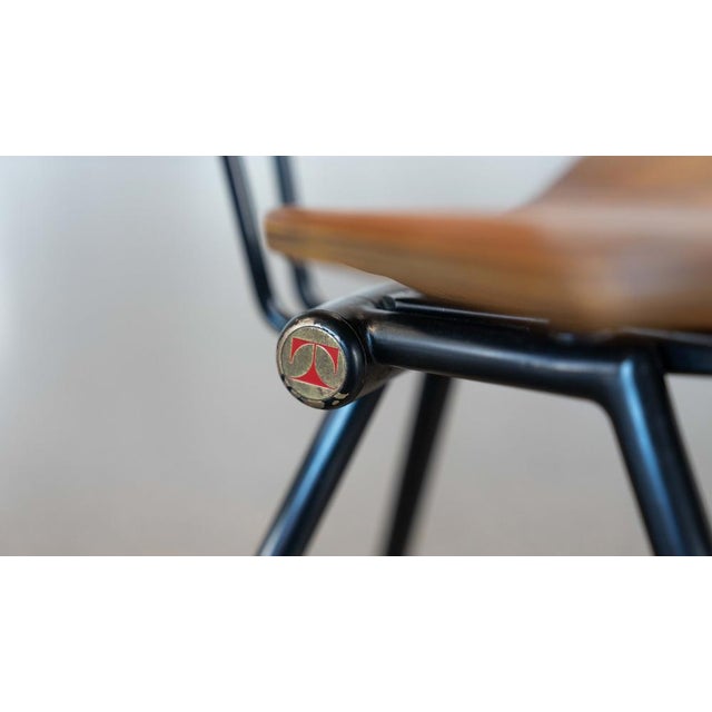 Set of S88 Folding Chairs by Osvaldo Borsani for Tecno, Italy For Sale - Image 16 of 18