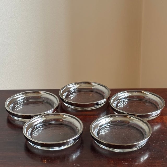 Vintage Dorothy Thorpe-Style Clear Glass Coasters With Silver-Toned Metal Rims – Set of Five For Sale - Image 11 of 13
