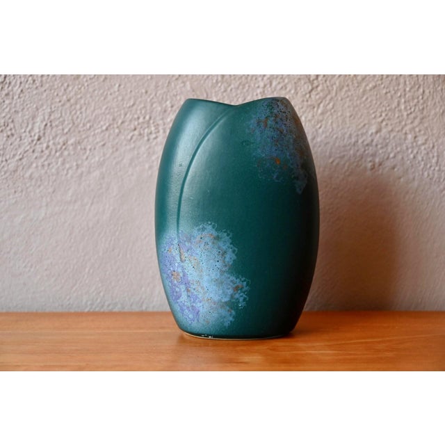 This large stoneware vase is truly unique, transporting us to the cosmic and organic world of 1970s West German design....