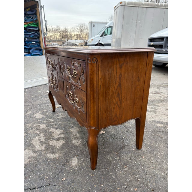 Fantastic Davis furniture 2 drawer country french commode. In emasculate condition with no issues to note and ready for...