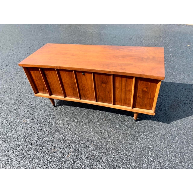 Mid-Century Modern Lane MCM Cedar Blanket Chest Trunk | Chairish