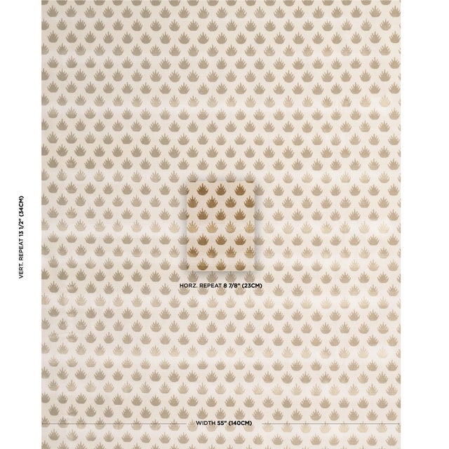 A classic motif with a modern attitude, Coronation Velvet is a regal small-scale design that traverses decorating styles....