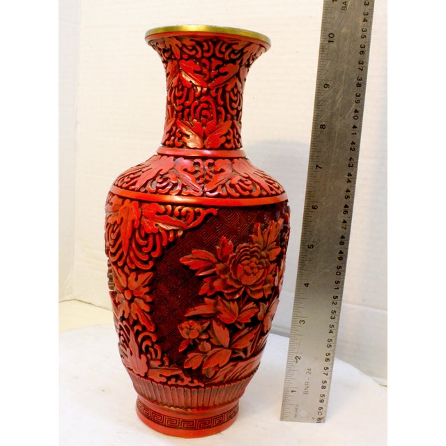 1980s Floral Cinnabar-Style MCM Asian Revival Style Molded Baluster Vase For Sale - Image 18 of 18