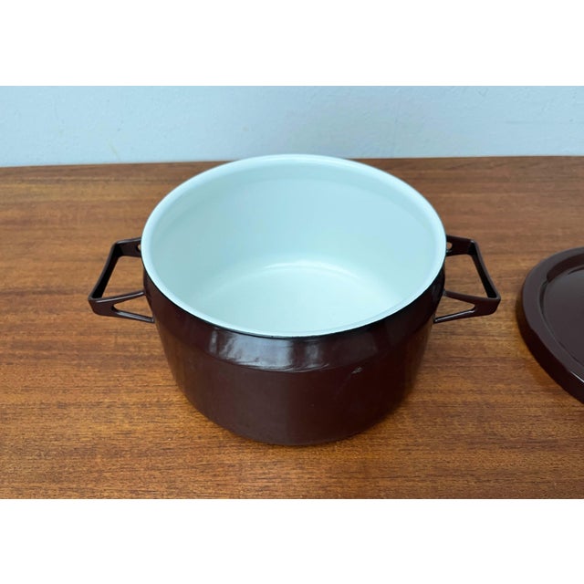 Mid-Century Modern Brown Minimalist Enamel Pot by Seppo Mallat for Finel, Finland, 1960s For Sale - Image 15 of 18