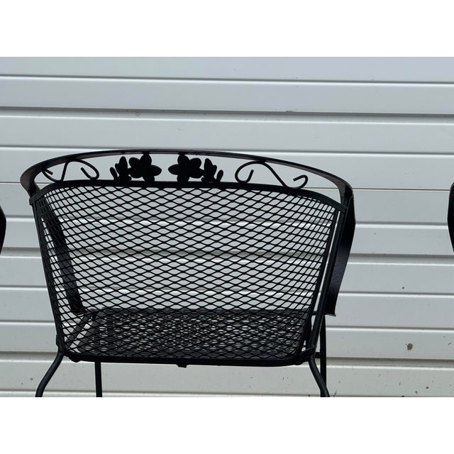 Mid-Century Modern Vintage Woodard Style Outdoor Wrought Iron Arm Chairs – Set of 4 For Sale - Image 3 of 12