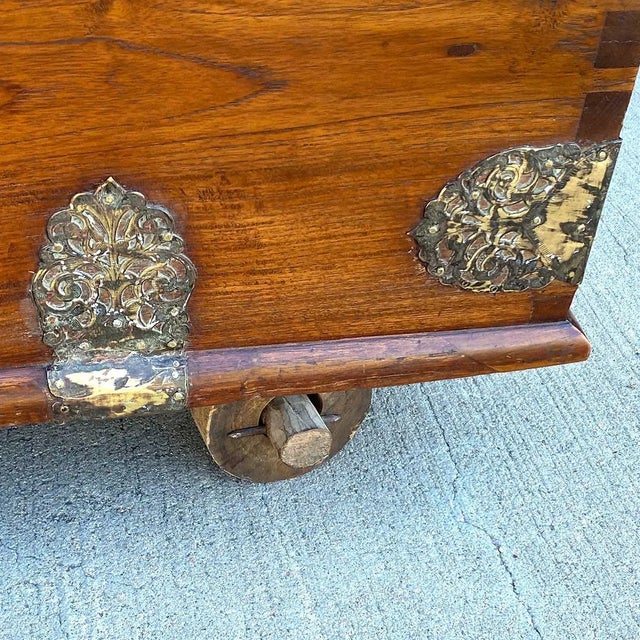 Wood Mid 18th Century Indo-Portuguese Goan Brass Mounted Teak Storage Trunk on Wheels For Sale - Image 7 of 17
