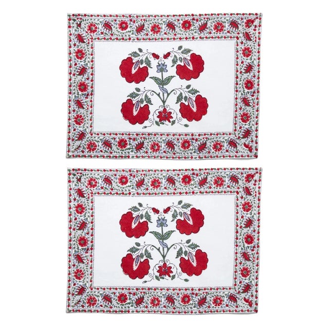 Not Yet Made - Made To Order Janvi Red Placemats - a Pair For Sale - Image 5 of 5