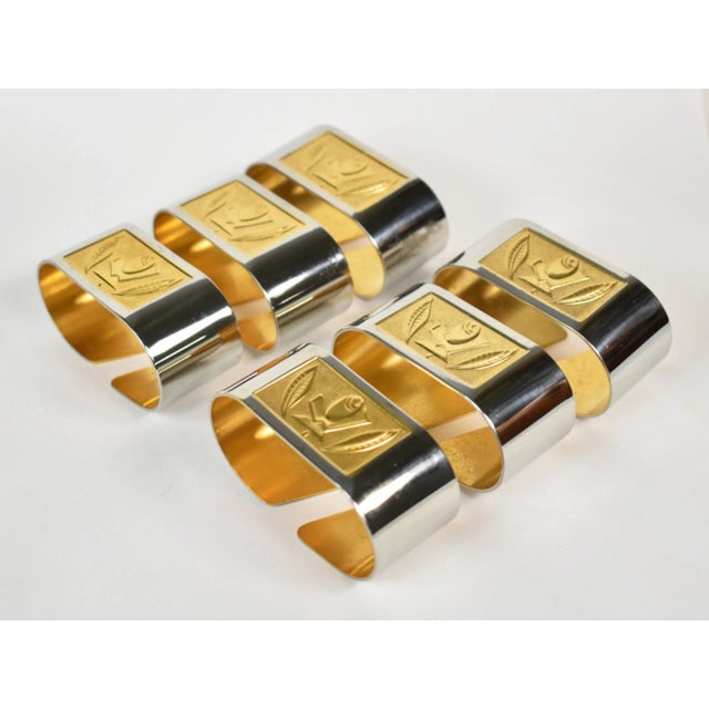 Mid Century Metal Gold and Silver Napkin Rings With Rose Flower Design- Set of 6 For Sale - Image 6 of 8