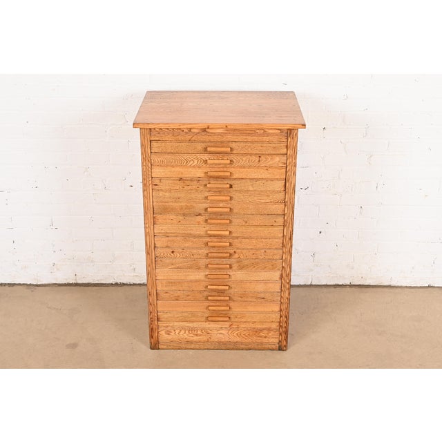 American Antique Arts & Crafts Oak 16-Drawer Architect's Blueprint Flat File Cabinet, Circa 1900 For Sale - Image 3 of 11