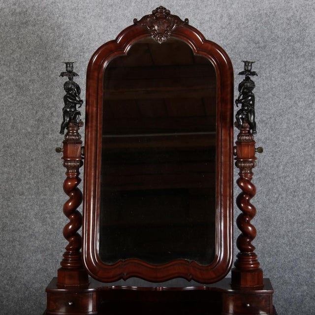 Narrow Chest of Drawers in Mahogany with Cast Iron Candlesticks and Mirror, 1860s For Sale - Image 4 of 18