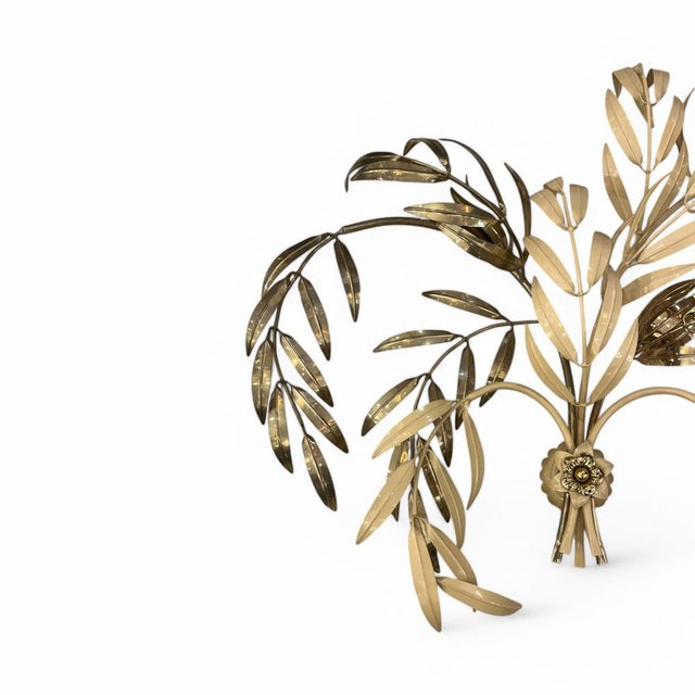 Sophisticated wall light designed by Hans Kögl in Germany during the 1970s. This piece features a lush plant composition,...