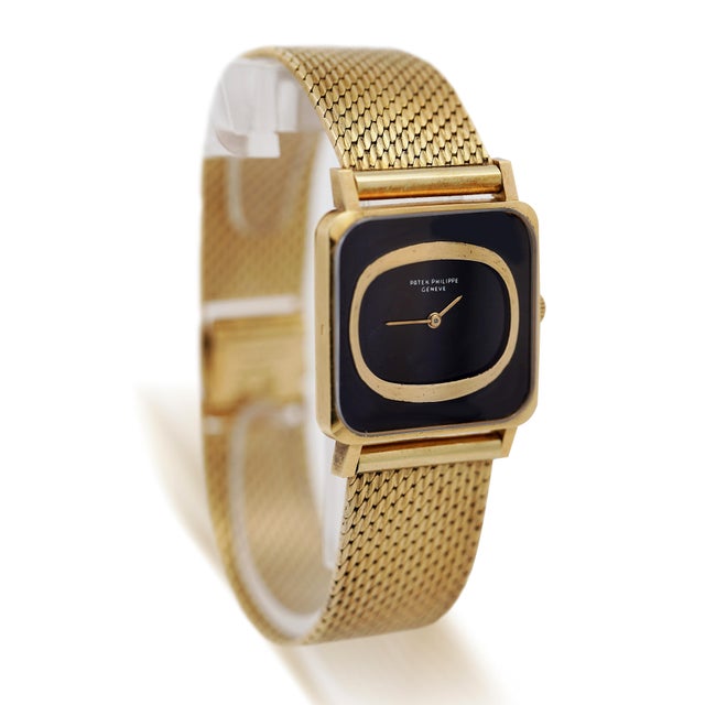 Vintage Patek Philippe 25mm Square Ellipse 18k Gold Black Dial Watch For Sale In Miami - Image 6 of 16