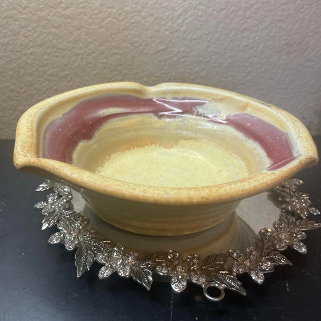 1970s Gorgeous Signed Stone Bridge Pottery Drip Glaze 7” Stoneware Bowl For Sale - Image 4 of 8