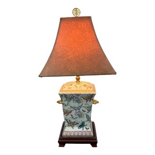 Chinoiserie Porcelain Butterfly Table Lamp, Vintage For Sale