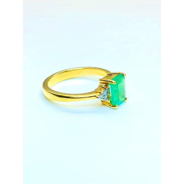 Baroque Bochic "Capri" Natural Emerald & Diamonds Vintage Retro Ring Set In 18K &Silver For Sale - Image 3 of 18