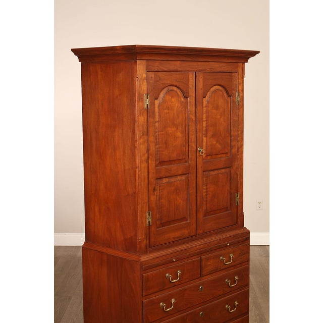 Late 20th Century David T. Harring Chippendale Style Walnut Two Piece Jackson Press For Sale - Image 5 of 18