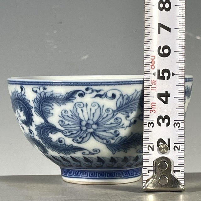 Vintage Qing Blue & White Porcelain Teacup – Feather & Floral Motif, Qianlong Mark For Sale In Los Angeles - Image 6 of 9