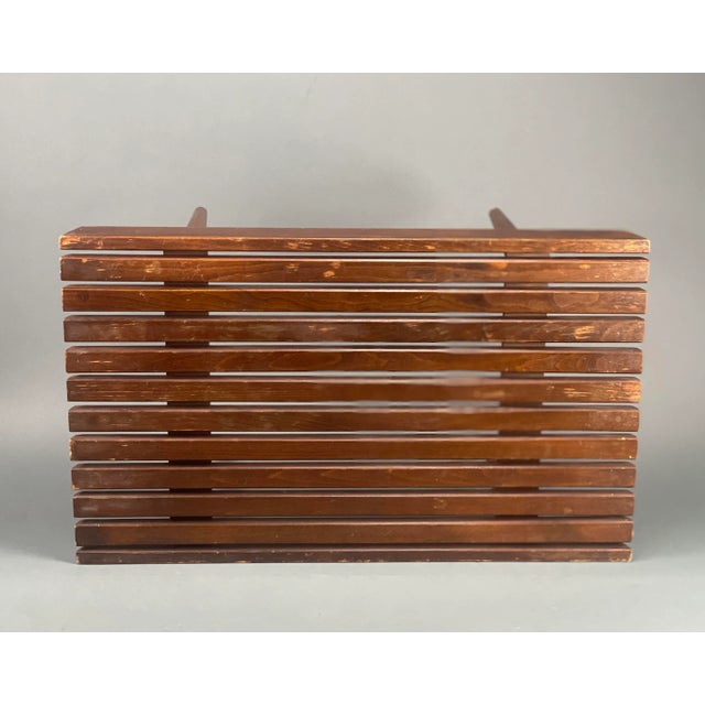 1960's Mid-Century Modern Danish Style Wood Slat Coffee Table For Sale In New York - Image 6 of 13