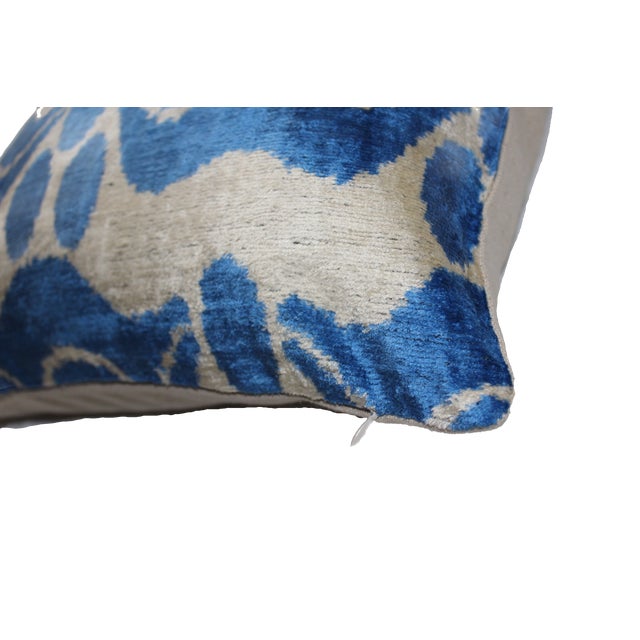 Contemporary Silk Velvet Ikat Pillow Cover Bohemian Pillow For Sale - Image 4 of 7