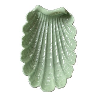 1950s Abington Celadon Green Shell Platter For Sale