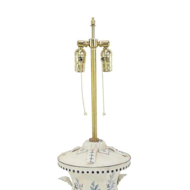 A Pair of Vintage 1980s Hand-Painted Blue and White Toleware Table Lamps - For Sale - Image 4 of 12