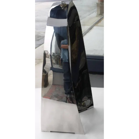 Contemporary Curtis Norton Sculptural Table Lamp in Stainless Steel. For Sale - Image 3 of 8
