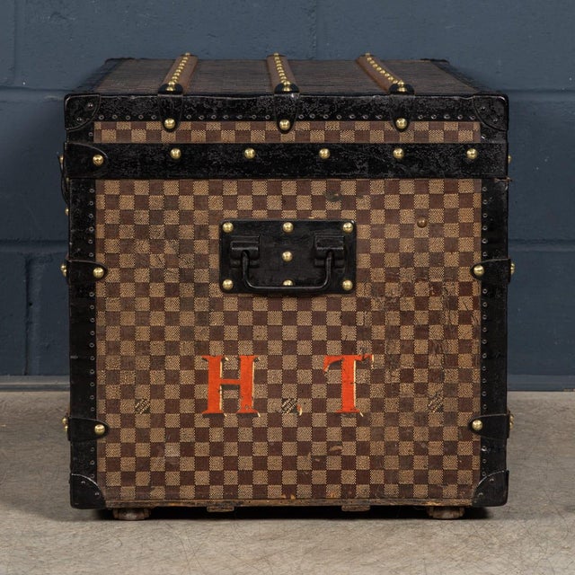 1900 - 1909 Antique Trunk in Damier Canvas from Louis Vuitton, France, 1900 For Sale - Image 5 of 18