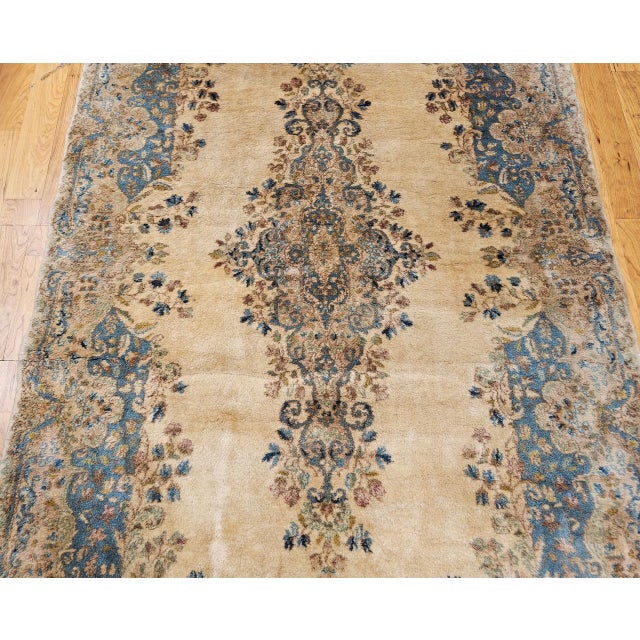 Vintage Persian Kerman Rug, Hand-Knotted Wool, Floral Pattern, Ivory & Blue, 5x7 For Sale - Image 9 of 15