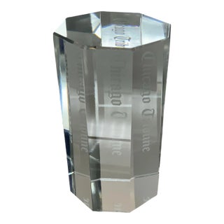 Vintage Tiffany&Co “Chicago Tribune” Crystal Parerweght. For Sale