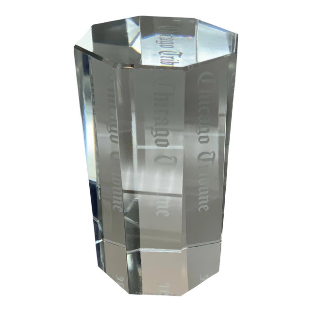 Vintage Tiffany&Co “Chicago Tribune” Crystal Parerweght. For Sale