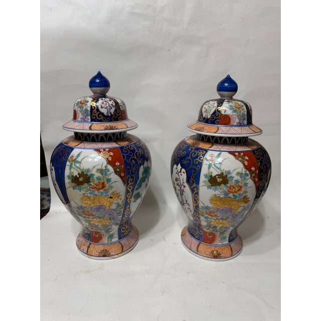 Pair of Japanese Imari Porcelain Covered Vases / Ginger Jars With Lids by l.j For Sale - Image 16 of 17