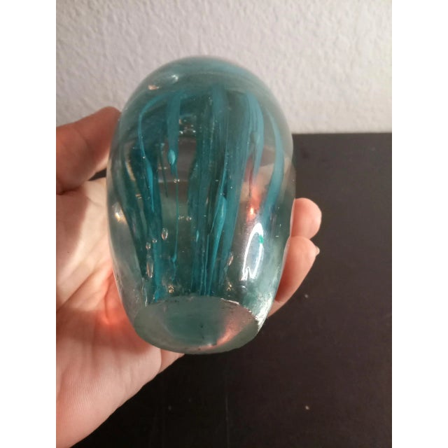 Contemporary 1980s Clear Glass Blue Jellyfish Oval Paperweight For Sale - Image 3 of 6