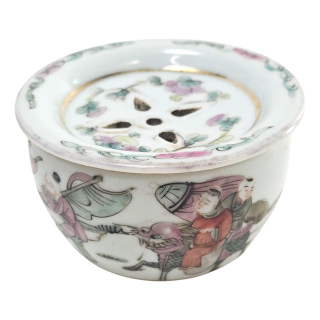 Exquisite Qing Dynasty Famille Rose Cricket Pot – 3.5” Hand-Painted Porcelain For Sale