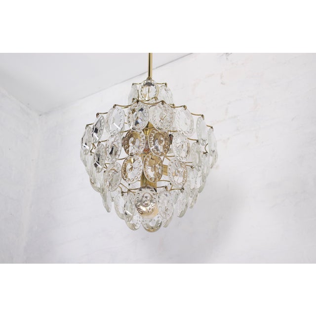 1970s Midcentury Modern Chandelier in Brass and Crystal, 1970s For Sale - Image 5 of 12
