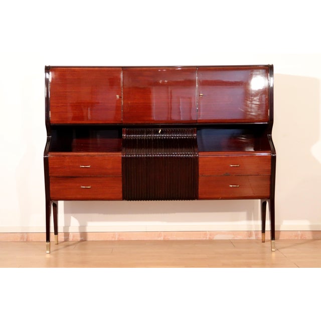 Osvaldo Borsani Mid-Century Sideboard in Mahogany, Rosewood and Maple by Osvaldo Borsani, Italy, 1950s For Sale - Image 4 of 18