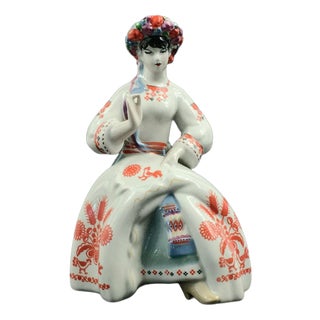 Vintage The Embroiderer Figurine in Porcelain from Polonne, Ukraine/USSR, 1970s-1980s For Sale