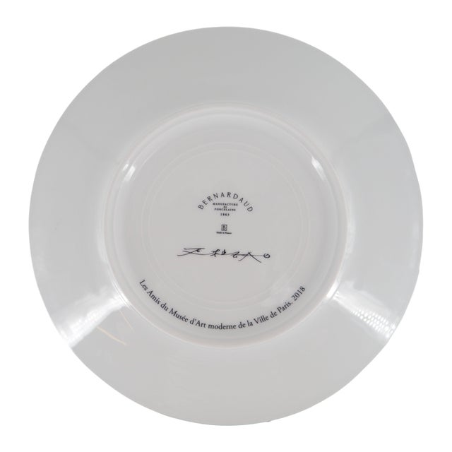 Zao wou-ki marine life: round of fish, 2018 silkscreen on limoges porcelain (made in the bernardaud workshops) signed on...