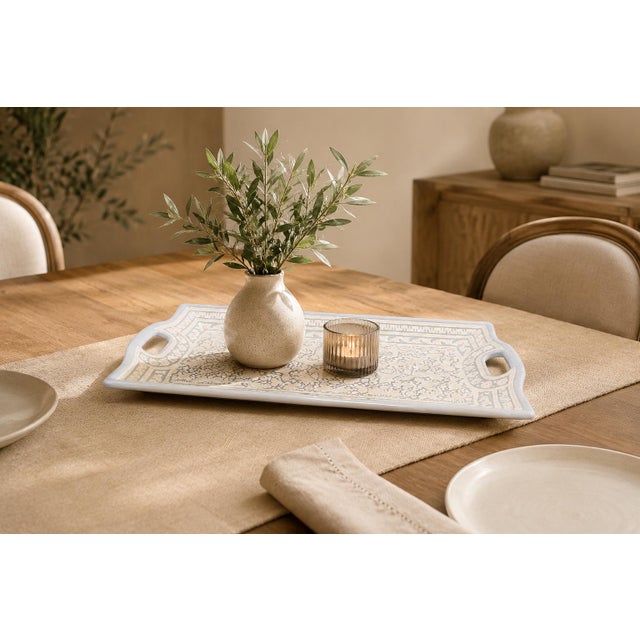 Large "Hummingbird" Decorative Tray, Lacquered Wood, Ensamble Artesano, 2024 For Sale - Image 9 of 12