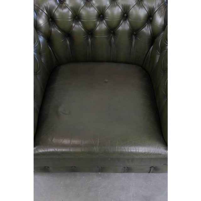 Chesterfield Club Chair in Green Cowhide Leather For Sale - Image 6 of 18